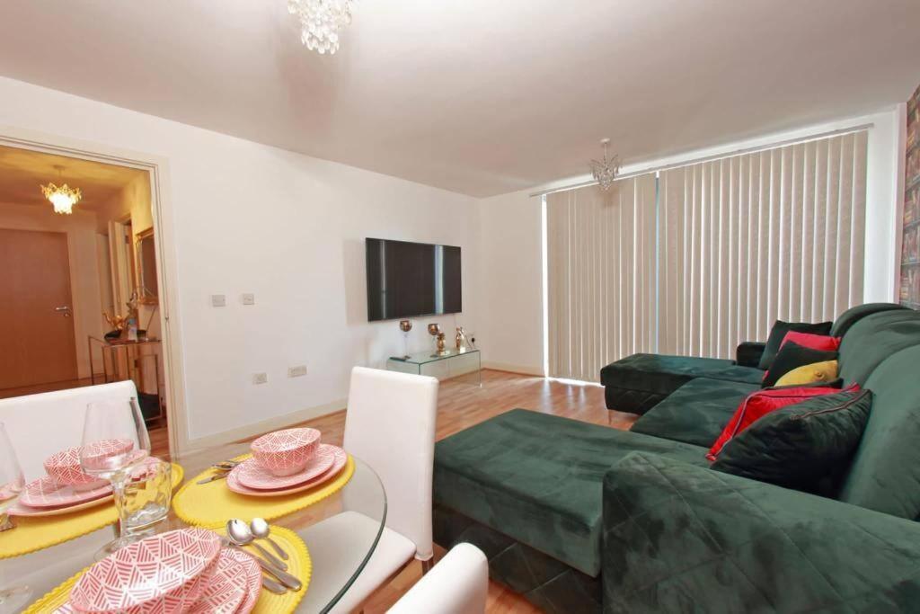 Chicstay Moura Birmingham Extérieur photo